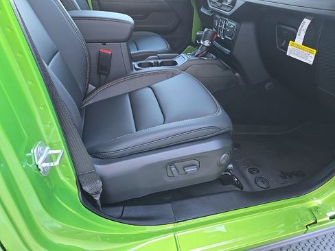 New 2026 Jeep Wrangler Sahara AWD/4WD image 80