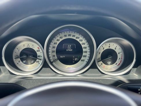 Used 2016 Mercedes-Benz E 350 4MATIC Sedan image 44