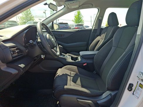 Used 2022 Subaru Outback AWD/4WD image 14