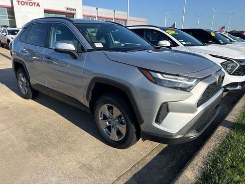 Certified 2024 Toyota RAV4 XLE AWD/4WD image 11