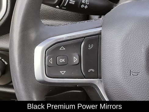 Used 2025 RAM 1500 Lone Star image 16