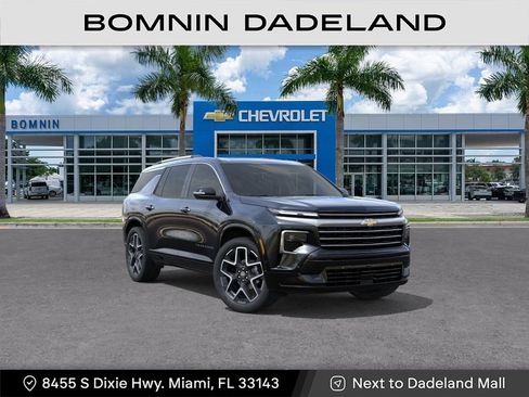 New 2026 Chevrolet Traverse High Country FWD image 2