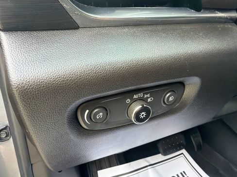 Used 2021 Chevrolet Traverse High Country w/ LPO, Floor Liner Package AWD/4WD image 14