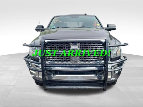 Used 2014 RAM 2500 Big Horn AWD/4WD image 2