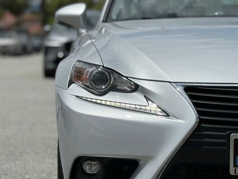 Used 2016 Lexus IS 300 AWD w/ Accessory Package 2 image 13