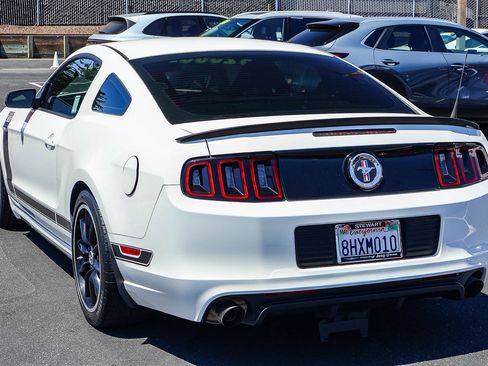 Used 2013 Ford Mustang Boss 302 w/ Boss 302 Accessory Pkg RWD image 19