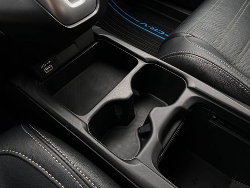 Used 2020 Honda CR-V LX image 19