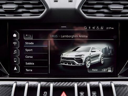 Used 2021 Lamborghini Urus image 78