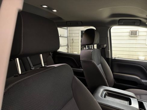 Used 2018 Chevrolet Silverado 1500 LT w/ All Star Edition image 25