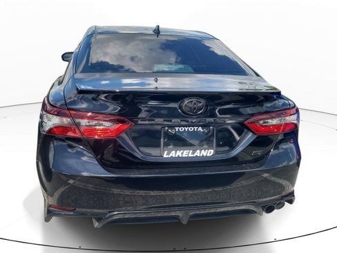 Used 2024 Toyota Camry SE FWD image 6