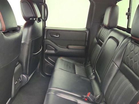 Used 2024 Nissan Frontier PRO-4X w/ Pro Premium Package image 19