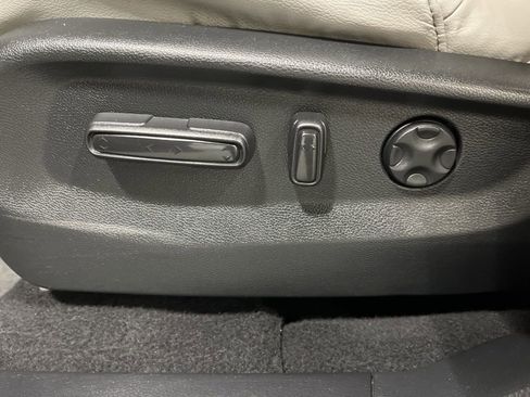 Used 2018 Honda CR-V EX-L image 13