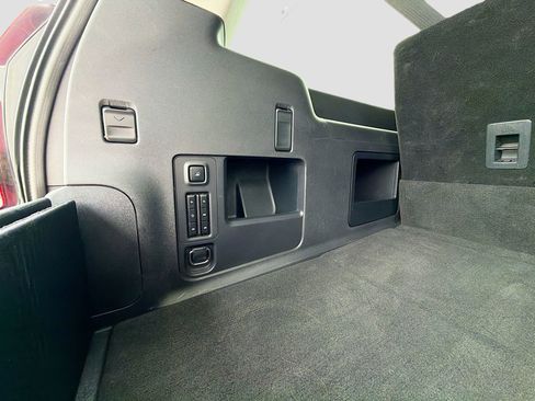 Certified 2025 Ford Expedition Max Active image 40