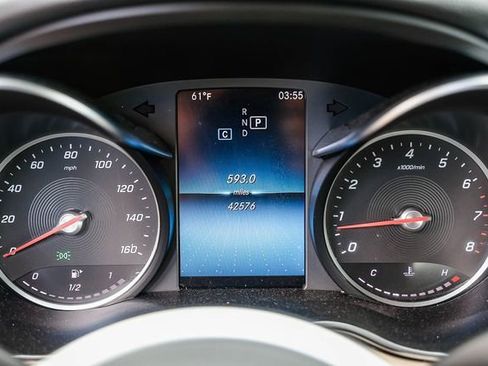 Used 2019 Mercedes-Benz C 300 Sedan image 19