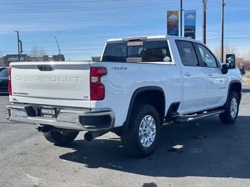 Used 2022 Chevrolet Silverado 3500 LT w/ All Star Edition AWD/4WD image 7