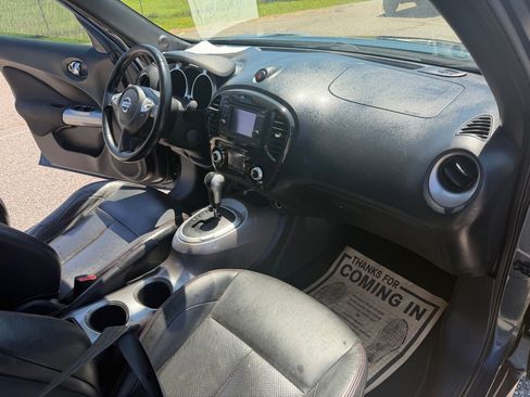 Used 2011 Nissan Juke SL AWD/4WD image 17