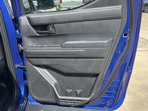 Certified 2025 Toyota Tacoma SR5 image 29