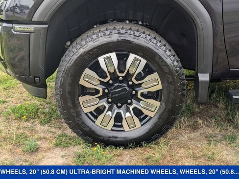 New 2025 GMC Sierra 2500 Denali w/ Denali Reserve Package image 10