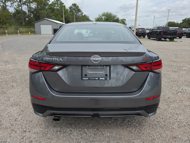 Used 2025 Nissan Sentra SR FWD image 5