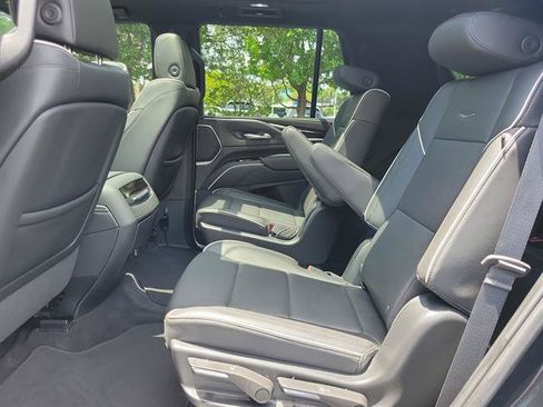 Certified 2022 Cadillac Escalade Sport w/ Touring Package RWD image 29