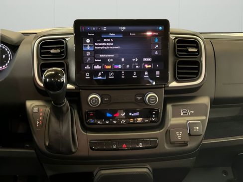 New 2025 RAM ProMaster 1500 w/ Quick Order Package 22G SLT image 10