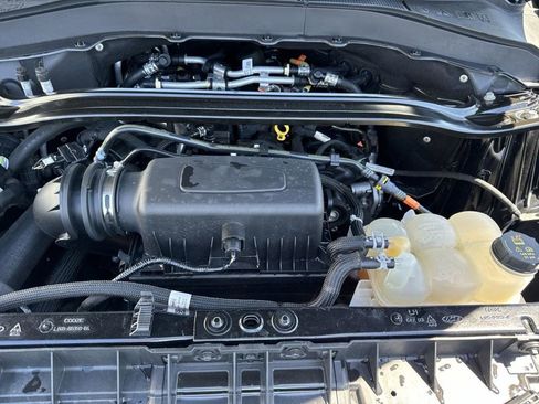 Used 2022 Ford Explorer Limited w/ Equipment Group 301A image 71