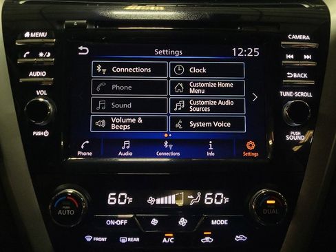 Used 2020 Nissan Murano S w/ Technology Package image 25