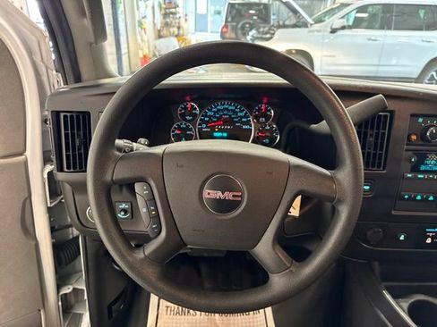 Used 2022 GMC Savana 2500 w/ Driver Convenience Package RWD image 10