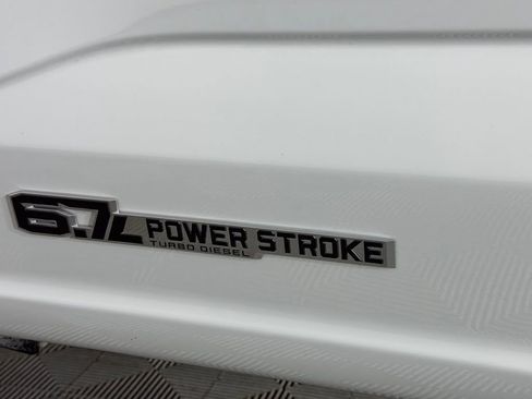 Used 2025 Ford F250 XL w/ FX4 Off-Road Package image 10