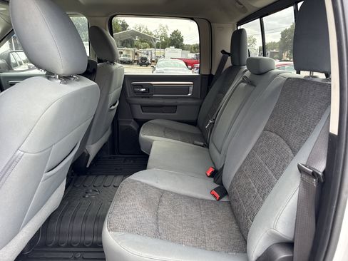 Used 2019 RAM 1500 Big Horn image 10