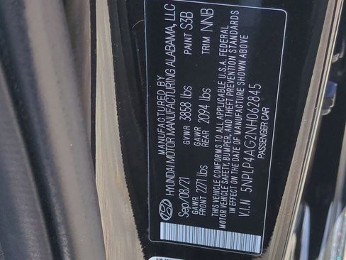 Used 2022 Hyundai Elantra Limited w/ Cargo Package image 29