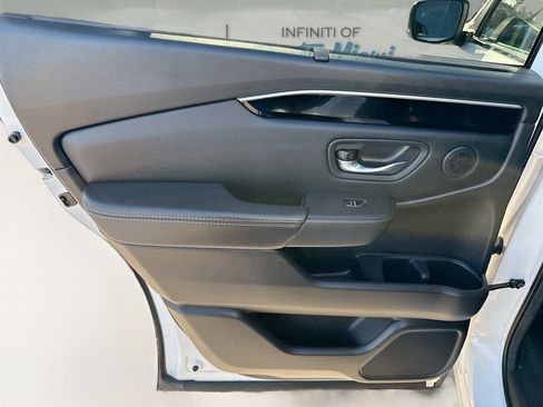 Used 2024 Honda Pilot EX-L image 25