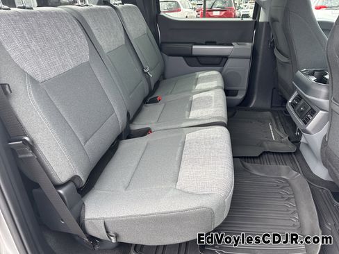 Used 2024 Ford F250 XLT w/ FX4 Off-Road Package image 19