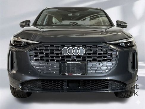 New 2025 Audi Q5 Premium image 23