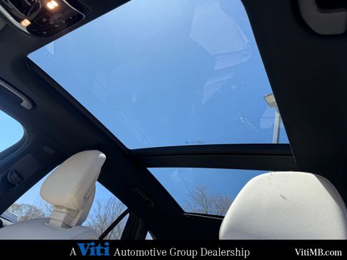 New 2026 Mercedes-Benz GLC 300 4MATIC image 14