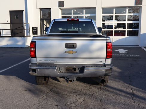 Used 2018 Chevrolet Silverado 2500 LTZ w/ Duramax Plus Package AWD/4WD image 10