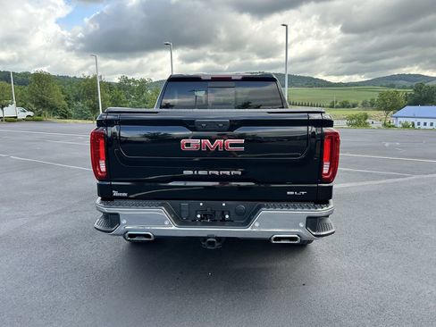 Used 2024 GMC Sierra 1500 SLT w/ SLT Premium Plus Package AWD/4WD image 6