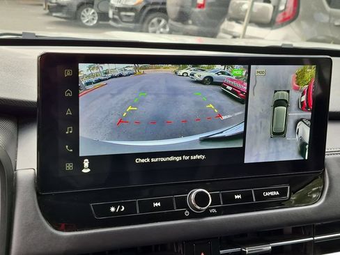 Used 2025 Mitsubishi Outlander SE AWD/4WD image 18