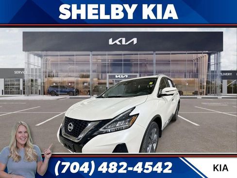 Used 2023 Nissan Murano Platinum w/ Cargo Package image 1