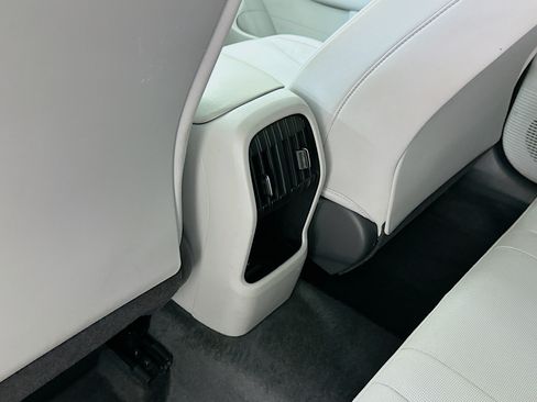 Used 2025 Hyundai Kona SEL AWD/4WD image 28