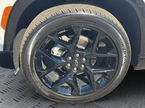 Used 2024 Chevrolet Traverse RS w/ LPO, Floor Liner Package image 30