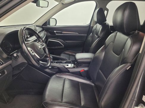 Used 2021 Kia Telluride LX AWD/4WD image 17