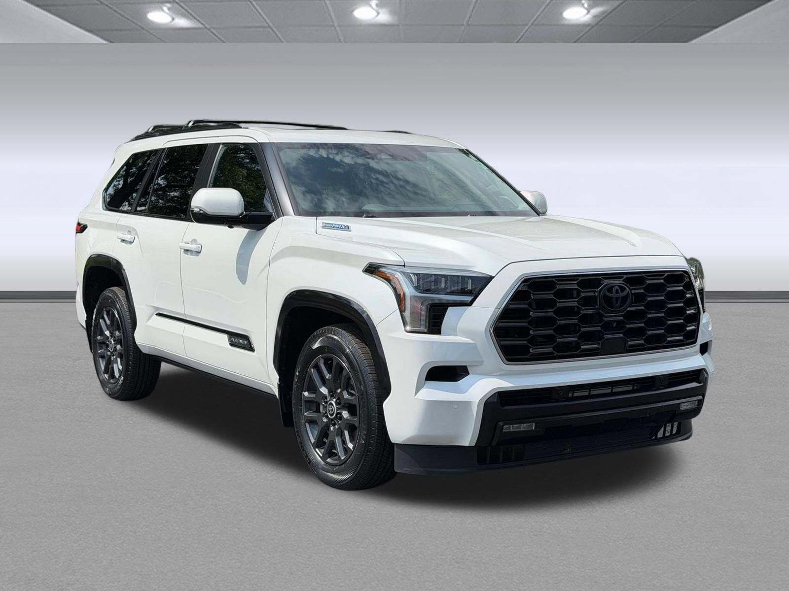 Used 2024 Toyota Sequoia Platinum AWD/4WD image 7