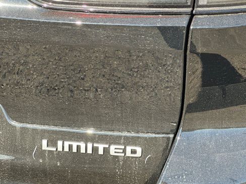 New 2025 Jeep Grand Cherokee L Limited w/ Luxury Tech Group II image 6