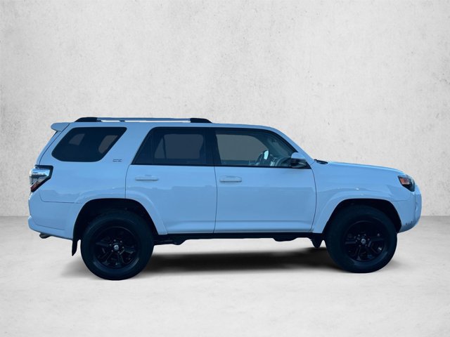 Used 2021 Toyota 4Runner SR5 AWD/4WD image 4
