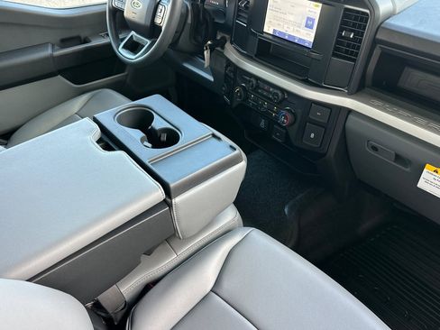 New 2026 Ford F250 XL w/ XL Chrome Package image 14