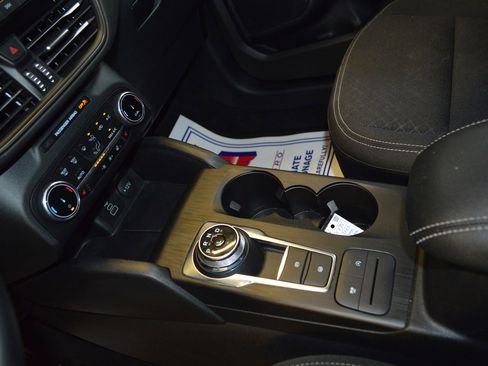 Used 2024 Ford Escape Active image 20