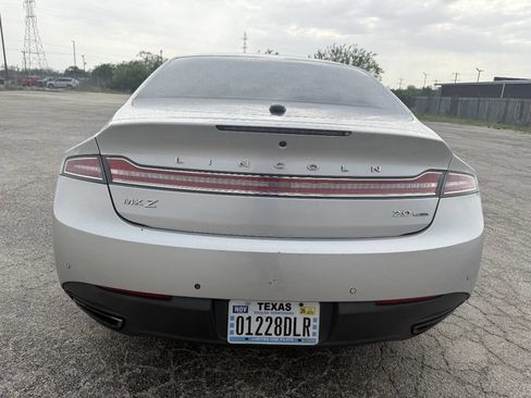 Used 2016 Lincoln MKZ w/ Equipment Group 200A Select FWD image 4
