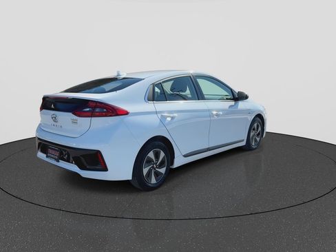 Used 2019 Hyundai Ioniq SEL image 8