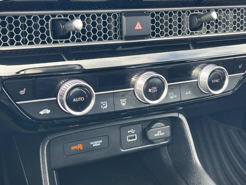 Certified 2023 Honda Civic EX image 14